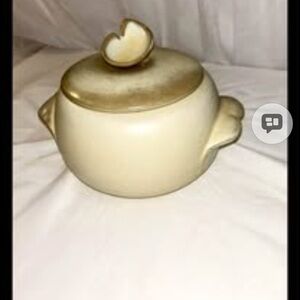 FRANKOMA Pottery 5V DESERT GOLD Covered Casserole Baked Bean Pot 10" w/ Handles